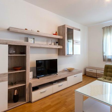 PUY Apartment Anna With Free Private Parking מראה חיצוני תמונה