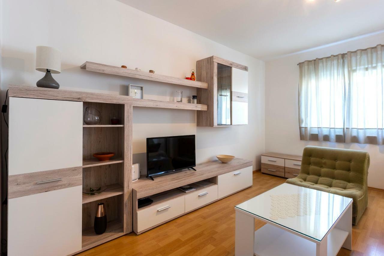 PUY Apartment Anna With Free Private Parking מראה חיצוני תמונה